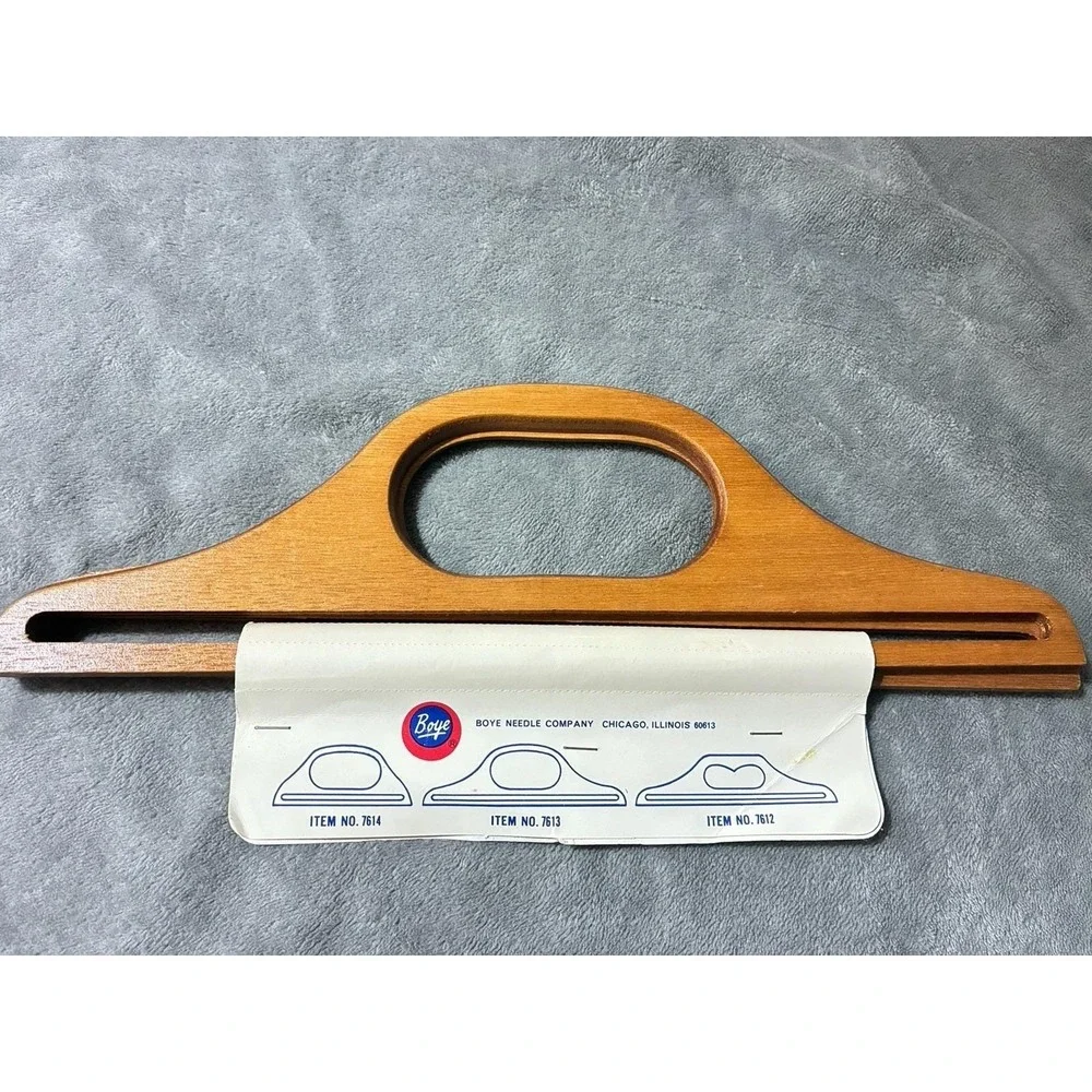 Vintage Boye Needle Company Wood Handles #7613 for Purse Bag NWT